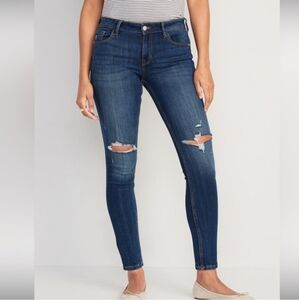 Old Navy Rockstar Super Skinny Distressed Jeans Size 16 Long